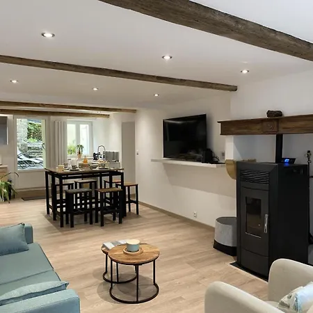 Casa Mattmila Holiday home